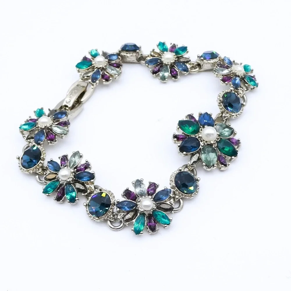Marchesa Flower Blue Green Crystal Rhinestone Faux Pearl Gold Tone 7.5